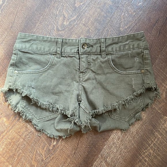 Billabong Laneway Shorts - Size 26 - Picture 2 of 7